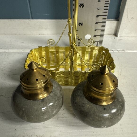 Vtg Salt Pepper Shaker Set Vintage Marble Brass In Gold Hardware Basket - Picture 2 of 5